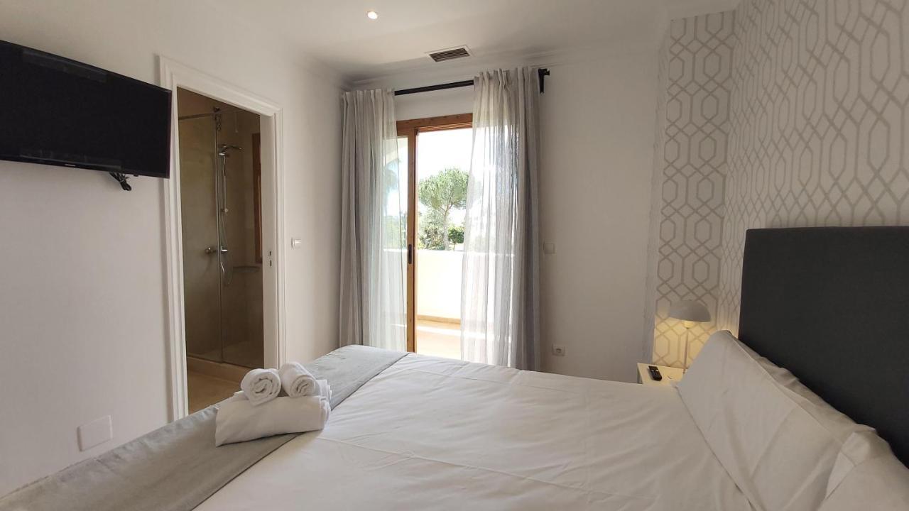 Del Parque Flats Le Village Golf Apartemen Marbella